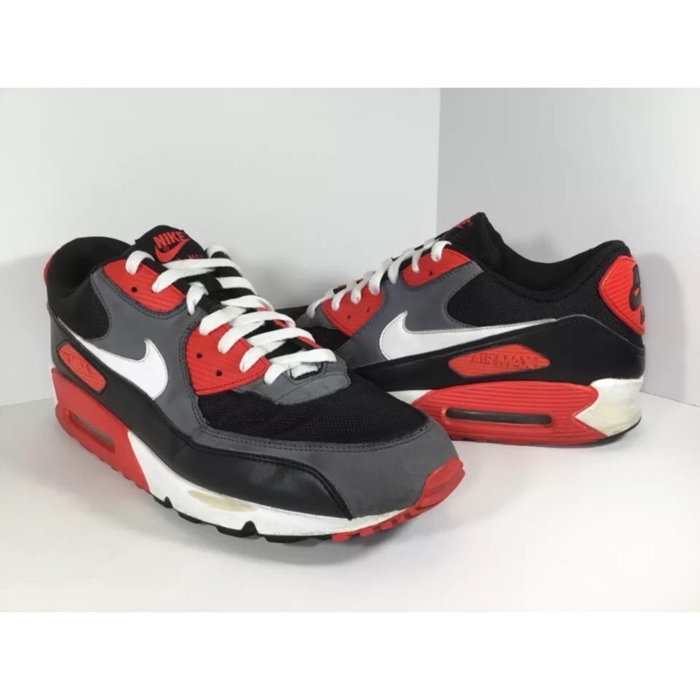 Nike Air Max 90